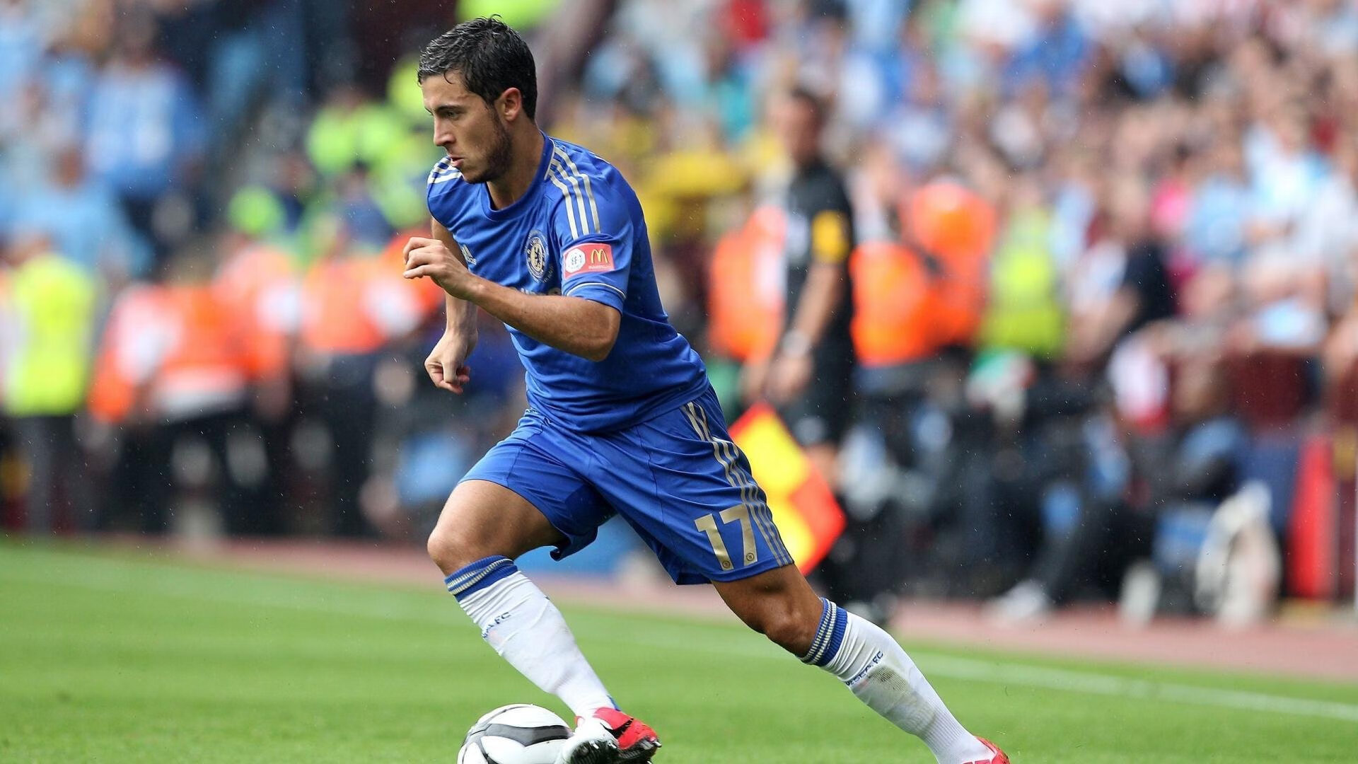 开云平台-坎特破局，当那不勒斯的蓝，遇上米兰的红与黑  第2张